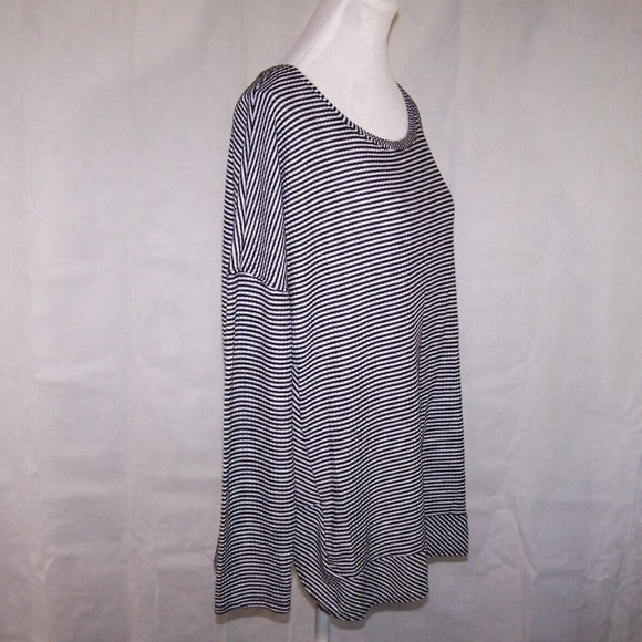 a.n.a A New Approach Shirt Top XL Stretch Black White Stripe Drop Shoulder Flowy - Picture 6 of 9